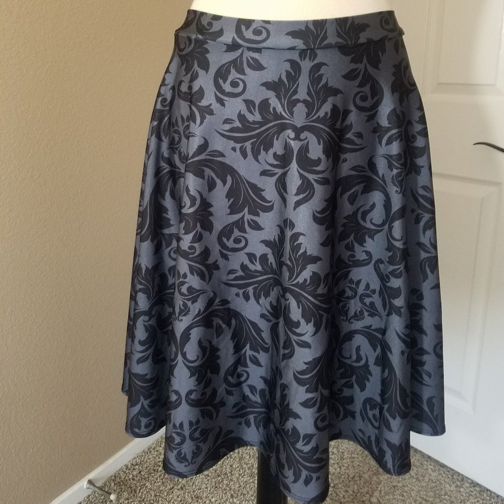 Living Dead Skirt Size XL